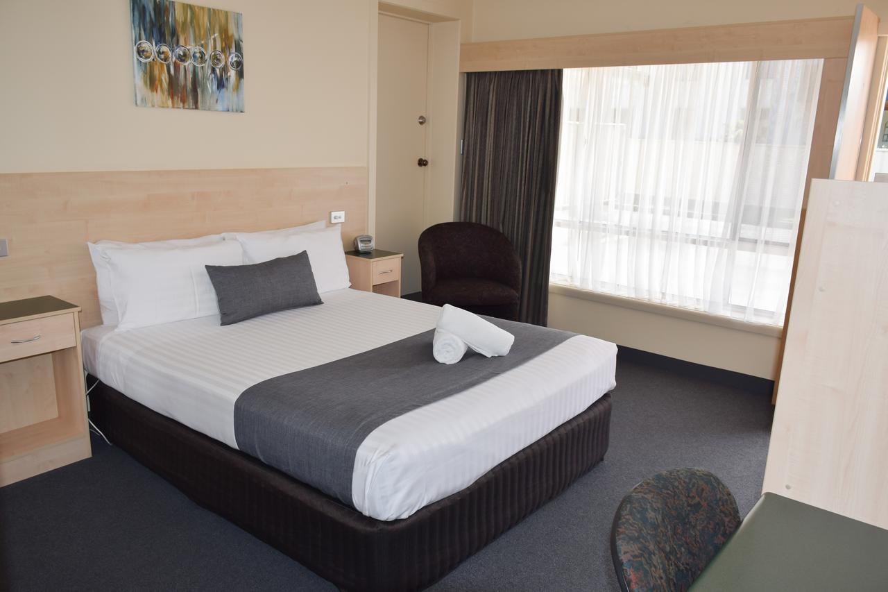 Beachway Motel Ulverstone Exteriör bild